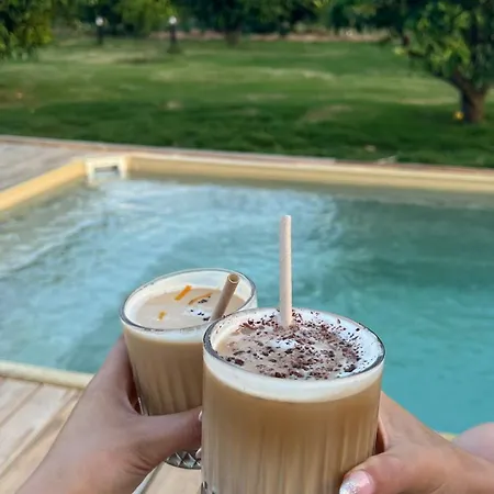Mandalin Glamping *