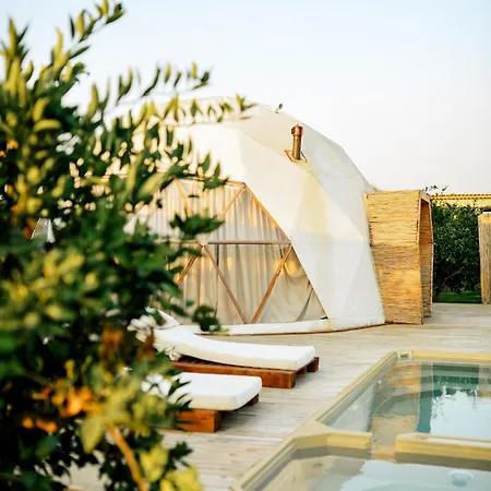 Hotel Mandalin Glamping