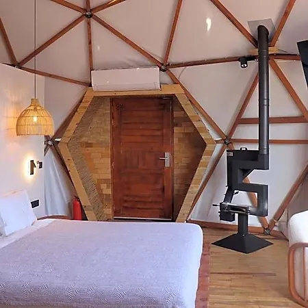 Mandalin Glamping Hotel *