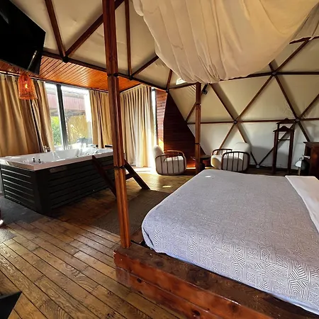 Hotel Mandalin Glamping